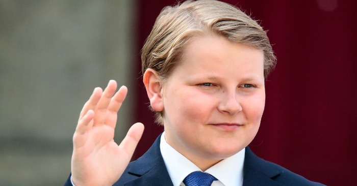  “De garçon dodu à homme séduisant”: L’incroyable transformation du Prince de Norvège vous surprendra
