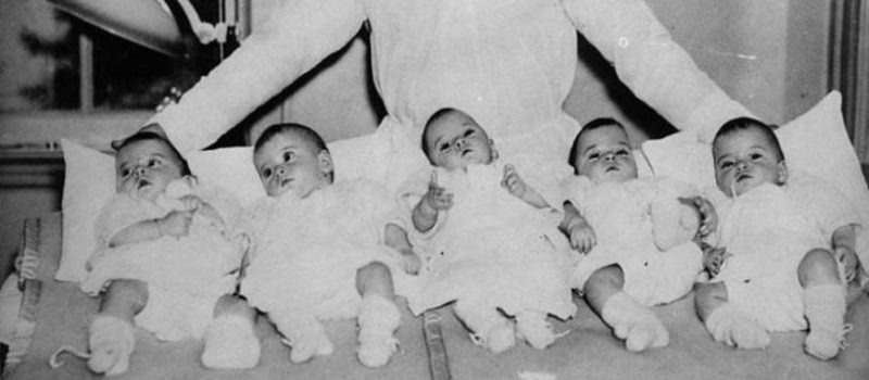  «La vie des quintuplés»: comment s’est déroulée la vie de ces merveilleux et mignons jumeaux Dion