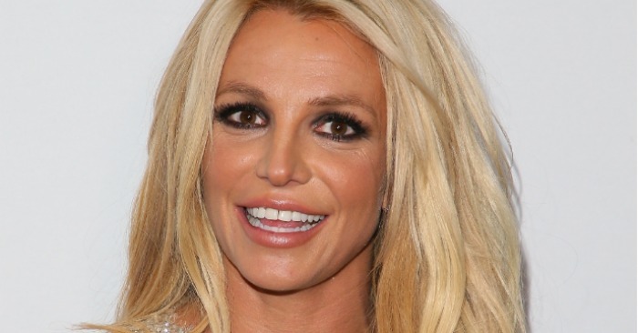  “Un string et un mini-top, c’est trop”: les fans sont très déçus de l’audace de Britney Spears