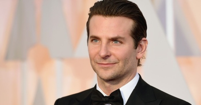  “Un amour familial fort” Bradley Cooper a emmené sa mère à la cérémonie des Oscars, démontrant ainsi son attachement à sa famille