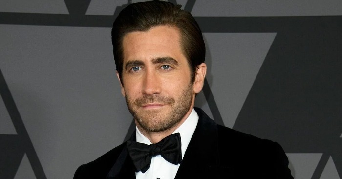  “Qu’est-ce qu’il lui a trouvé?” Jake Gyllenhaal dévoile sa petite amie lors de son apparition publique